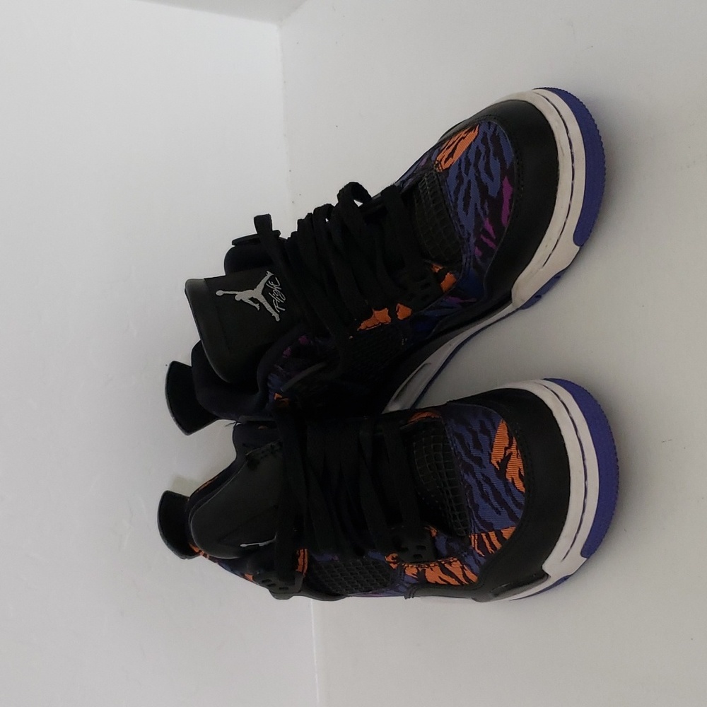 Air Jordan Jordan 4 Retro Black Rush Violet 5Y